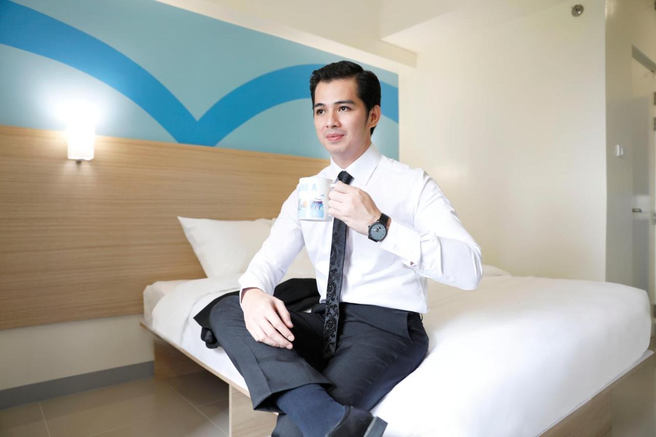 Hop Inn Hotel Cebu City מראה חיצוני תמונה